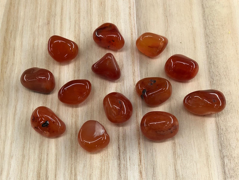 Rodado Cornalina 2.5 cm aprox